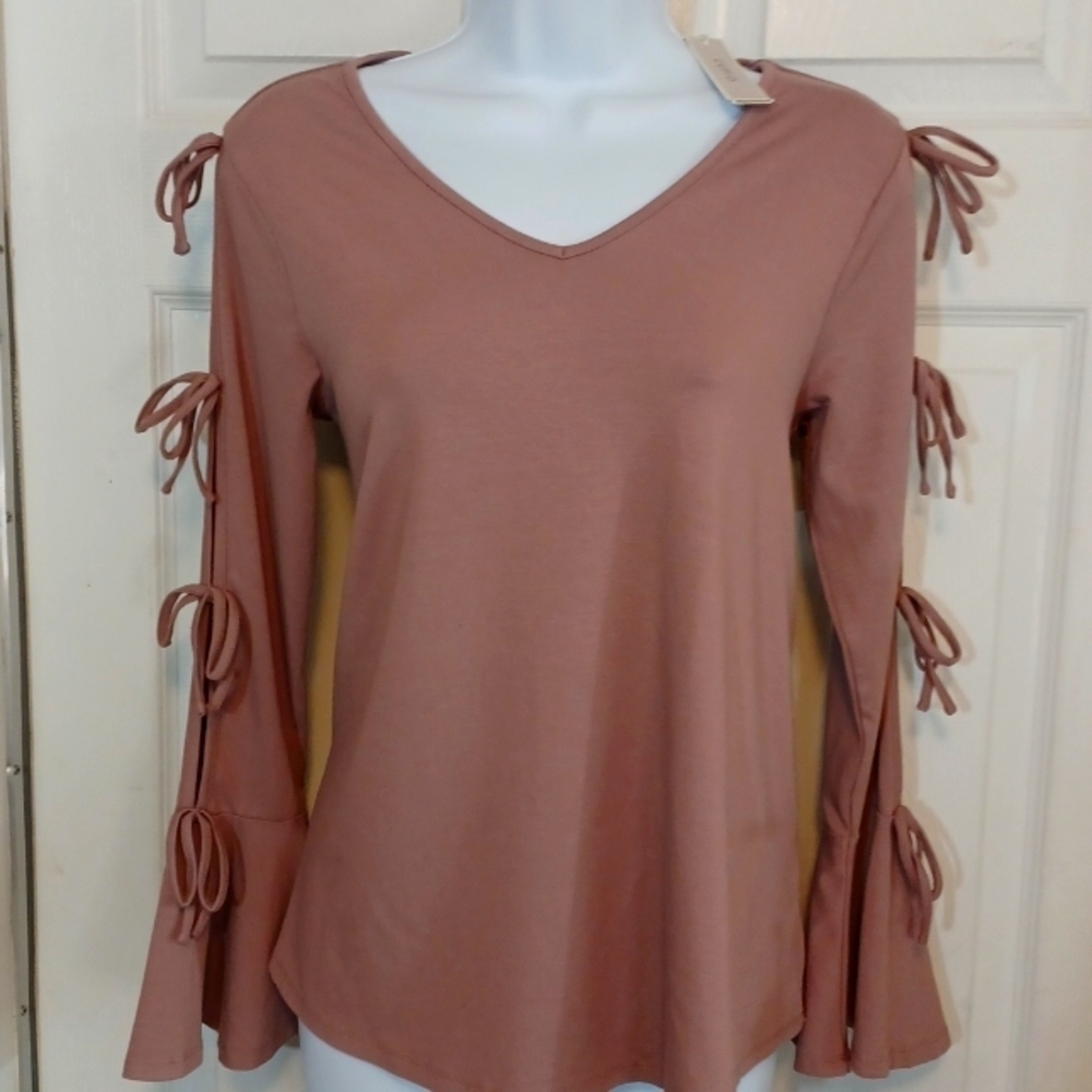 Cupio  Viscose top